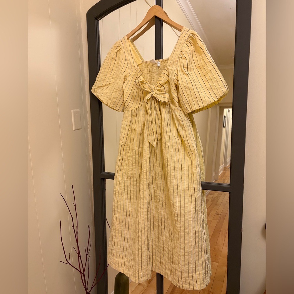Yellow Striped Puff-Sleeve Dress with Front Tie 100% Cotton